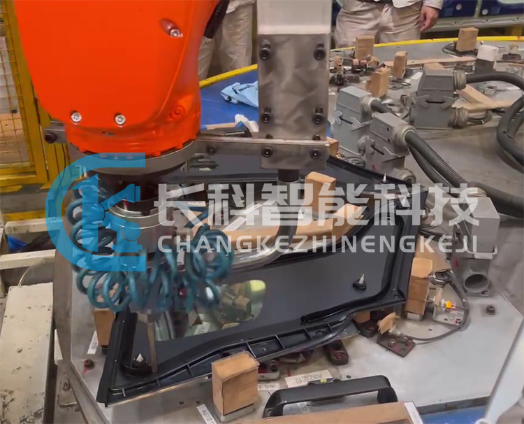 庫卡KR50涂膠程序調(diào)試與軌跡恢復 庫卡KR50涂膠程序調(diào)試與軌跡恢復